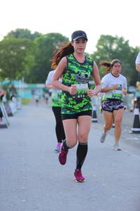 BIB: 938
                            <button type="button" onclick="openModal(3636280)" class="btn btn-primary btn-sm float-right btn-popup" data-toggle="modal" data-target=".modal-high-quality">
                        <i class="fas fa-shopping-cart"></i> Add to Cart
                    </button>
                                            <button type="button" onclick="isThisMe(3636280, true)" class="btn btn-success btn-sm float-right btn-popup btn-isme hidden" data-toggle="tooltip" data-placement="bottom" title="นี่คือรูปของคุณใช่ไหม คลิกที่นี่เพื่อเอาเข้าอัลบั้ม">
                        <i class="fas fa-plus"></i> Add to album
                    </button>
                    <button type="button" onclick="isThisMe(3636280, false)" class="btn btn-warning btn-sm float-right btn-popup btn-isnotme hidden">
                        <i class="fas fa-ban"></i> Remove from album
                    </button>